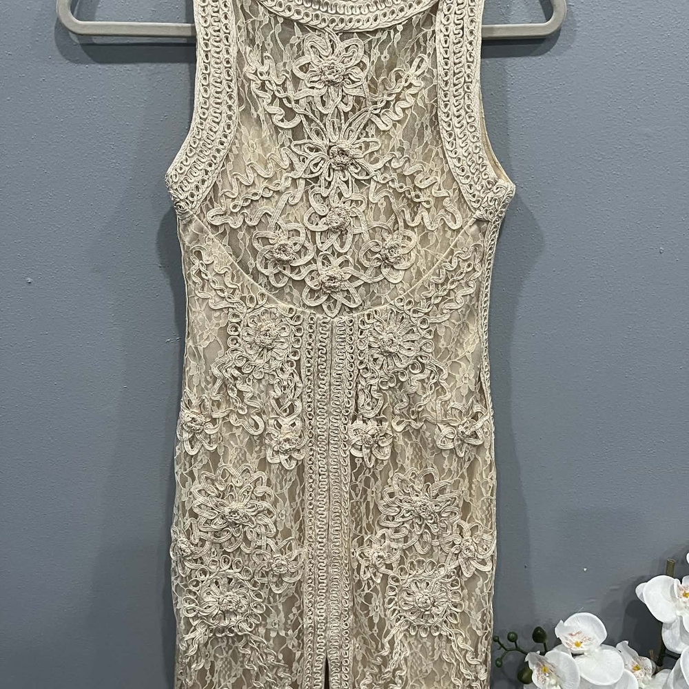 Sue Wong Cream Floral Lace Midi Dress - Picture 3 of 6